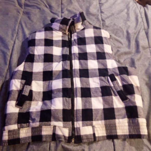 Woodland vest - Picture 1 of 3